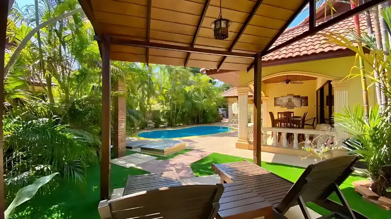 Lakeside Villa interior